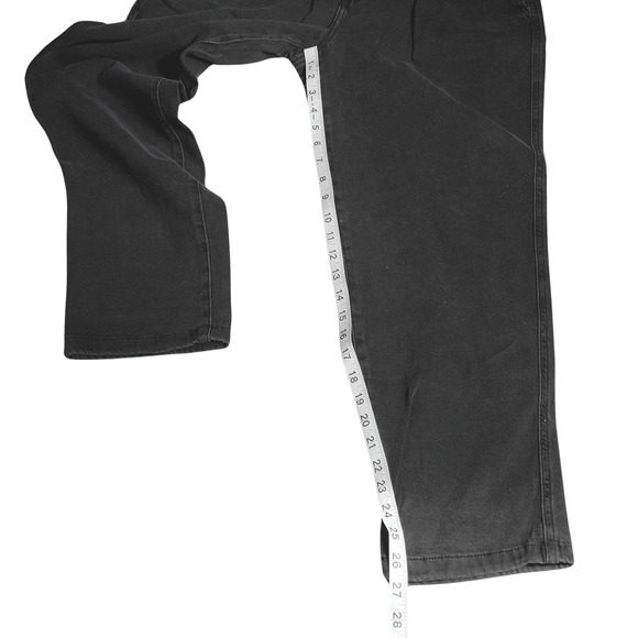 Black Pleated-Front Relaxed High Rise Ankle Jeans Sz 10 - Picture 9 of 9